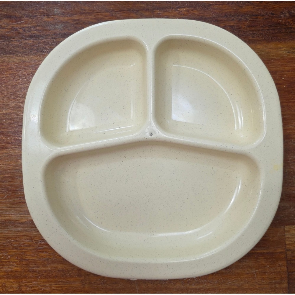 Vintage Rubbermaid Microwave Heatables Divided Plate Almond Speckled 3 Section